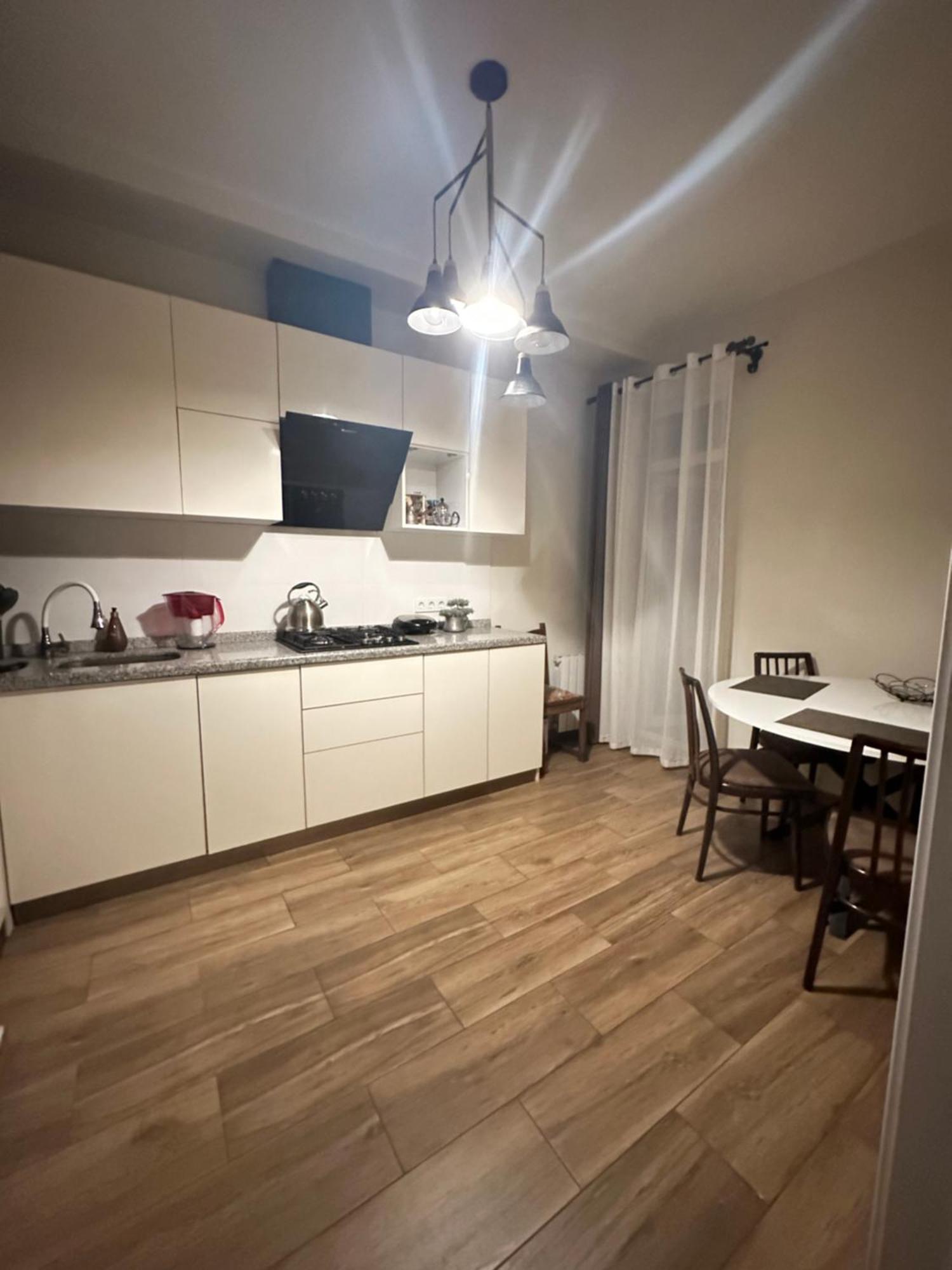 Tamo Lejlighed Batumi Eksteriør billede